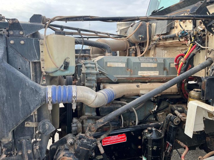 2016-western-star-4900-image-9