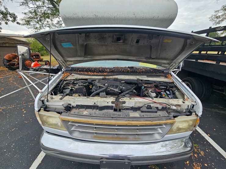 #21244-•-1996-ford-econoline-shuttle-bus-(non-runner)-image-10