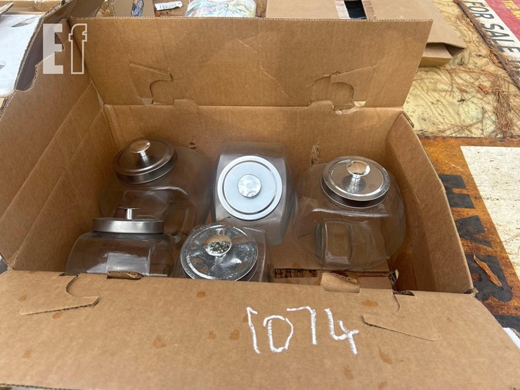 (5)-candy-jars-image-1