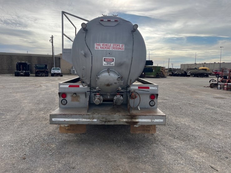 2007-kenworth-t800-image-7