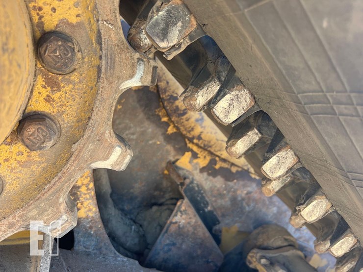 2016-caterpillar-259d-image-23