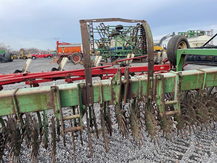 john-deere-400-image-4