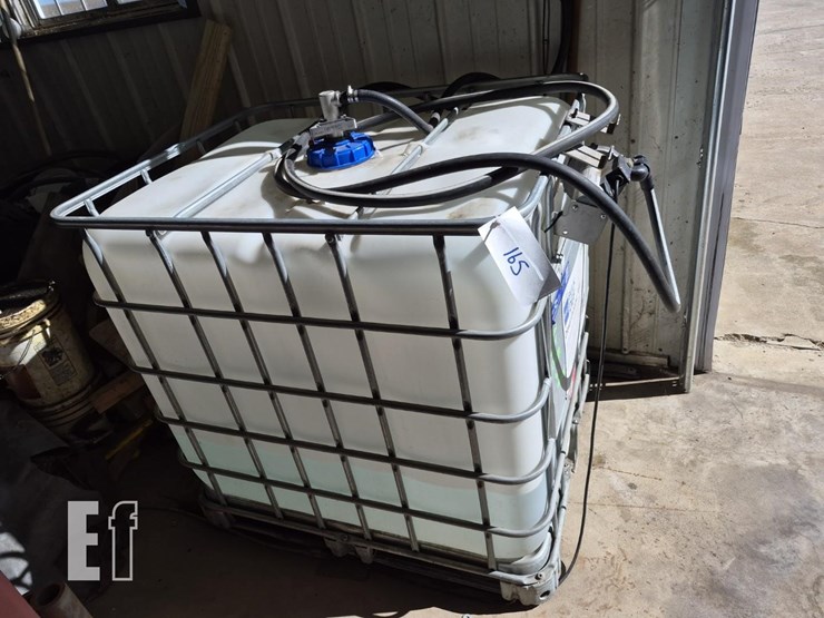 poly-tote-with-pump-image-2