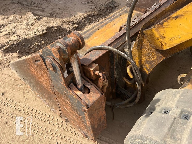 2019-caterpillar-259d-image-10