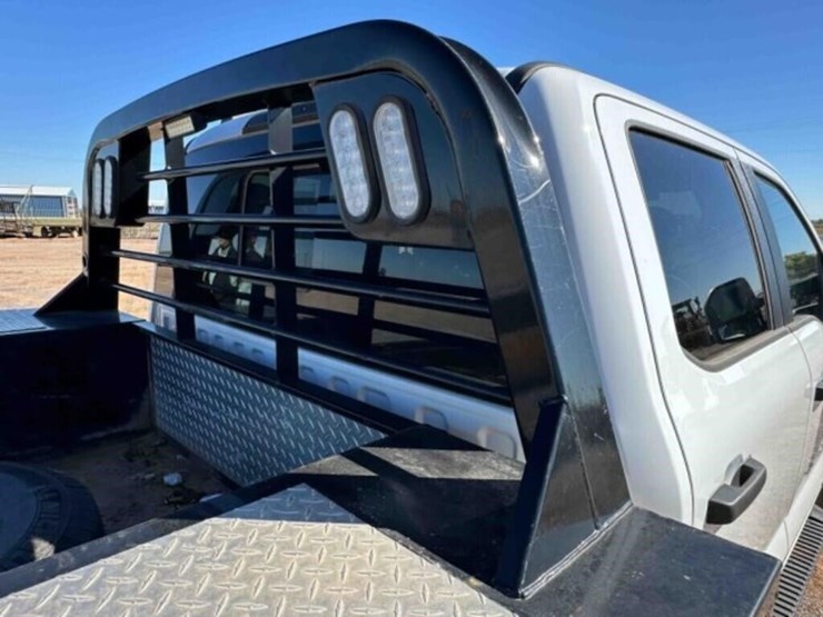 2024-ford-f350-image-30