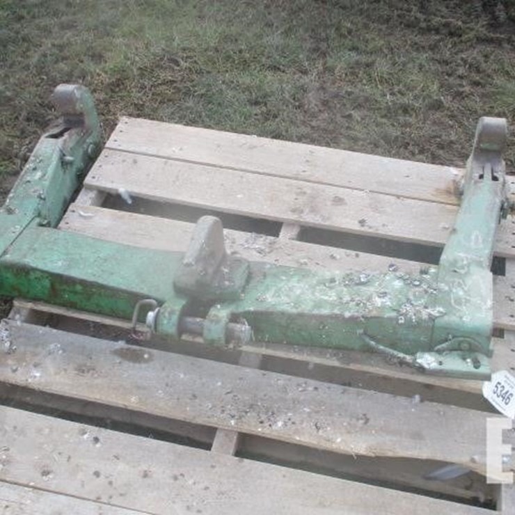 JD CAT 3 QUICK HITCH JD CAT 3 QUICK HITCH