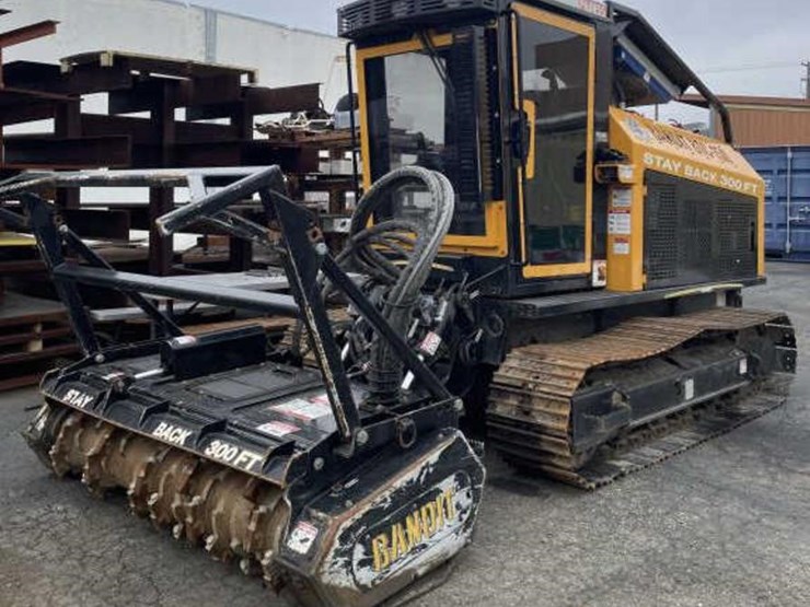 2021-caterpillar-d3-image-1