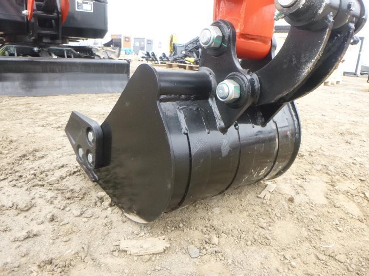 2025-tpm-16-hydraulic-excavator-image-10