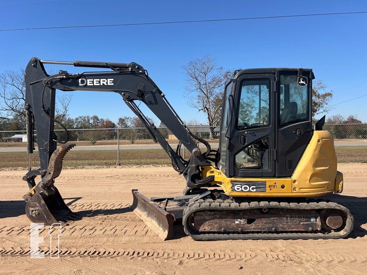 2018-deere-60g-image-1
