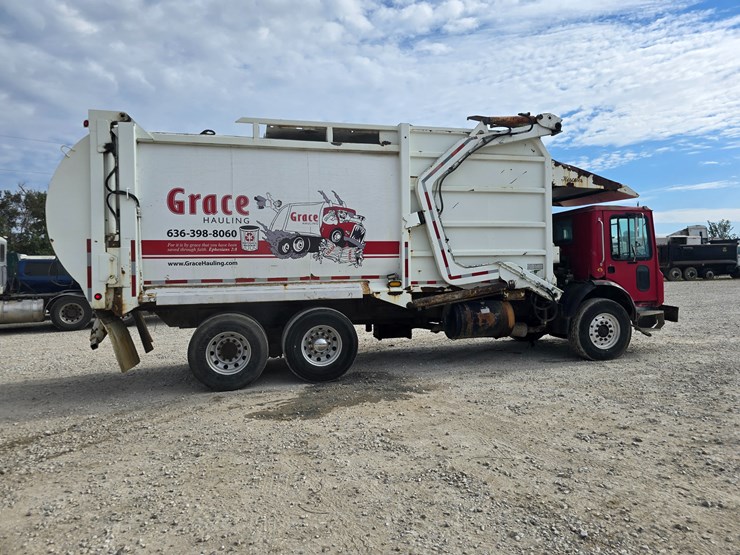 1996-mack-mr688s-image-31