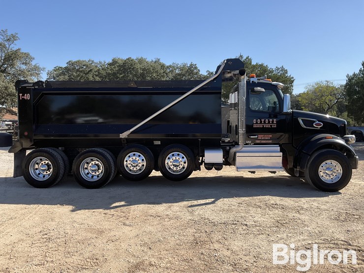 peterbilt-567-image-4