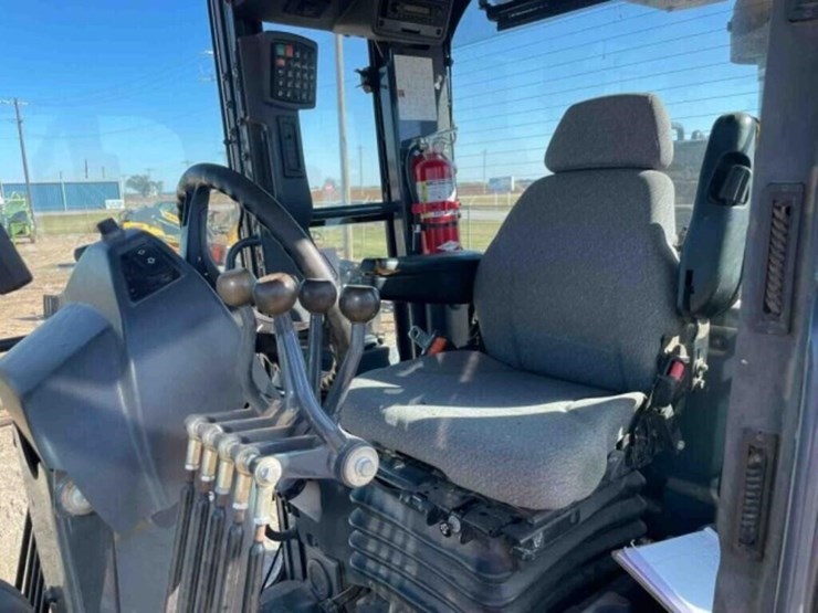 2018-deere-672g-image-27