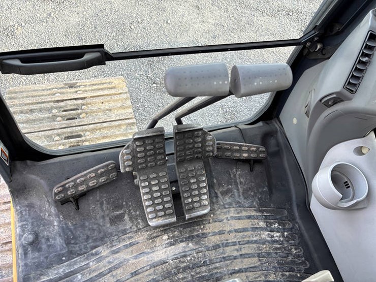 #121026-•-2021-jd-250g-lc-#1ff250gxklf611660-image-87