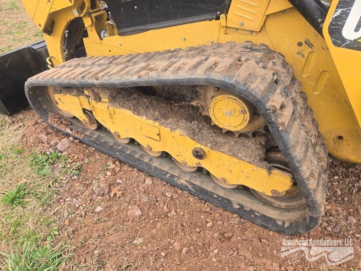 2019-caterpillar-299d2-xhp-image-9