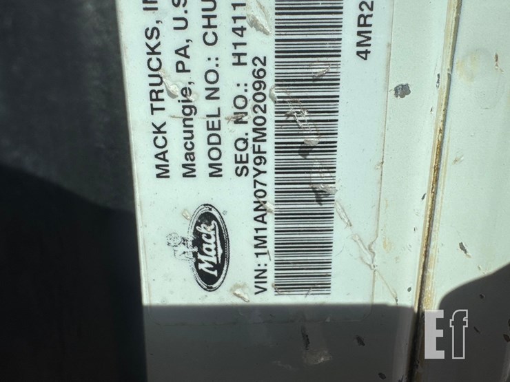 2015-mack-pinnacle-chu613-image-20