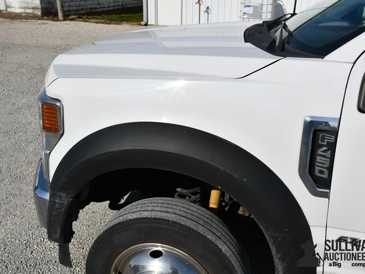 ford-f450-xl-image-11