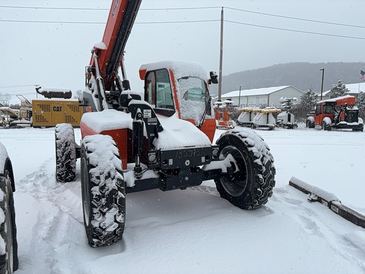 sky-trak-8042-image-3