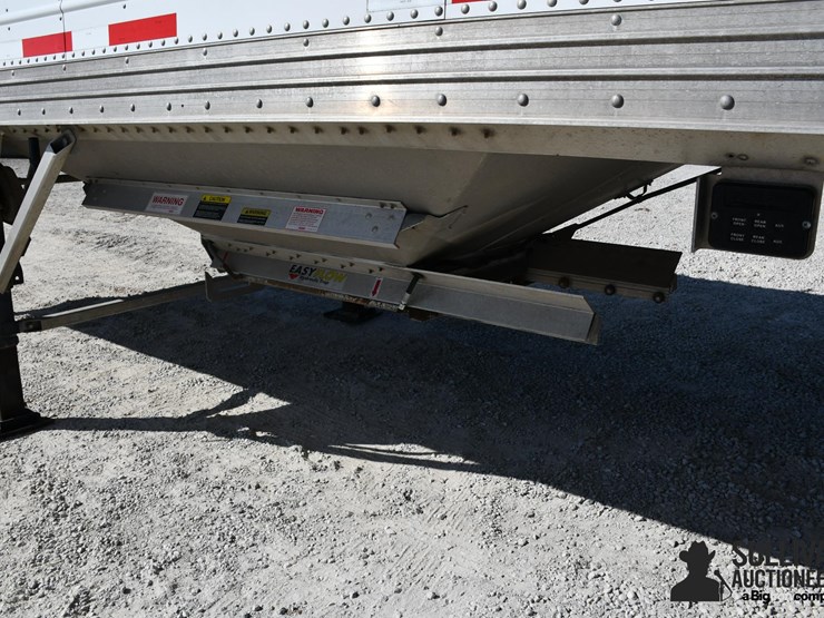 2015-timpte-hopper-bottom-image-20