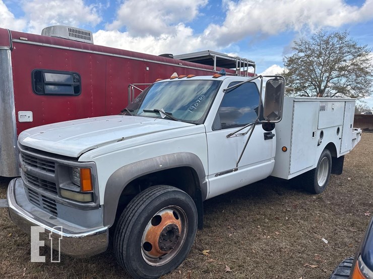 chevrolet-3500-image-5