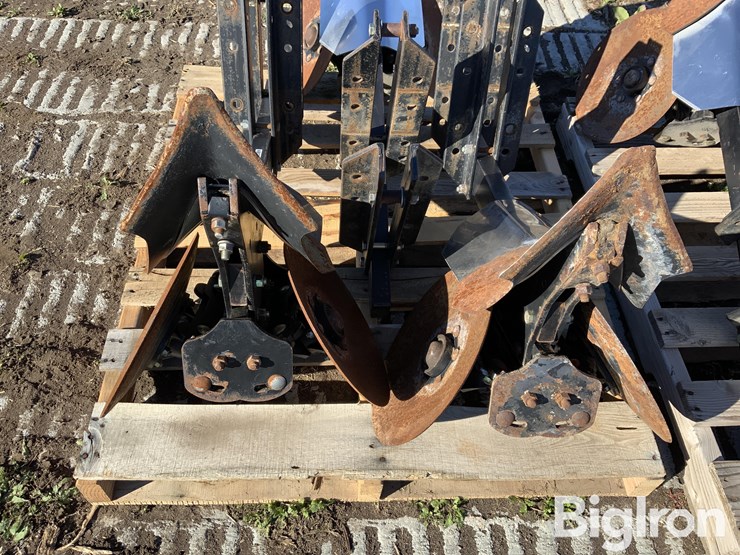 ridger-bottoms-&-shanks-image-11