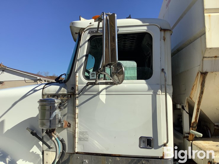 2000-western-star-4964f-image-9