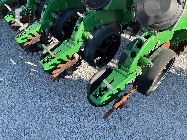 john-deere-db60-image-39