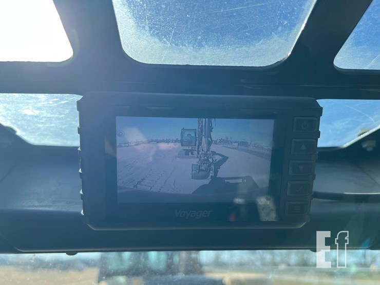 2023-bobcat-t770-image-25