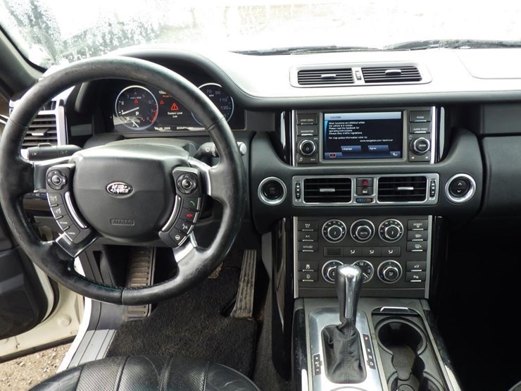 2010-land-rover-range-rover-image-9