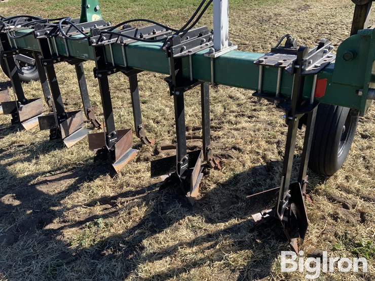 hawkins-12r30”-hiller-image-15