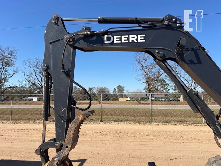 2018-deere-60g-image-22