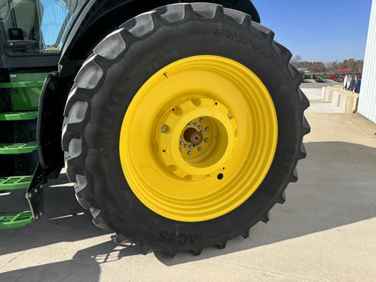 john-deere-8r-370-image-28