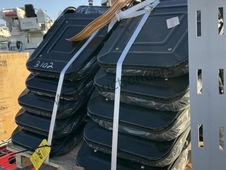 pallet-of-mini-excavator-seats-image-2