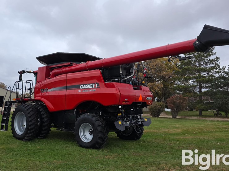 case-ih-7240-image-7