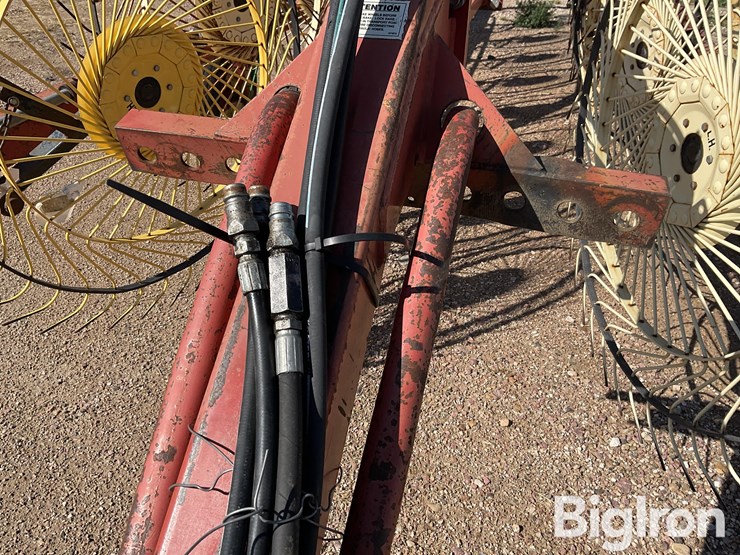 h&s-bf14hd-14-wheel-rake-image-11