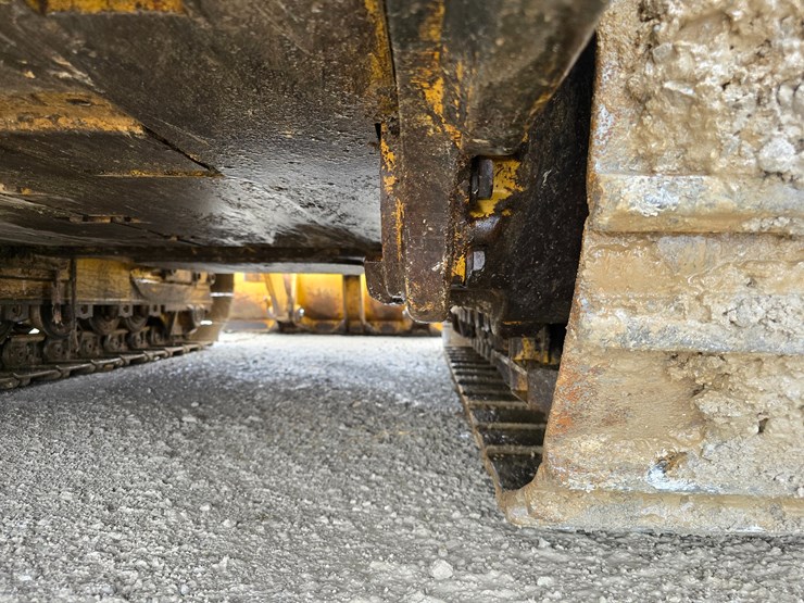 caterpillar-953d-image-71