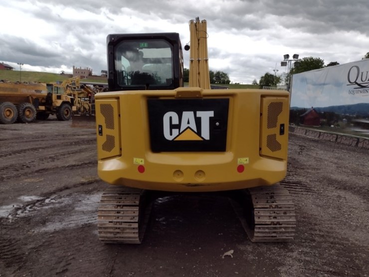 caterpillar-307.5-image-4