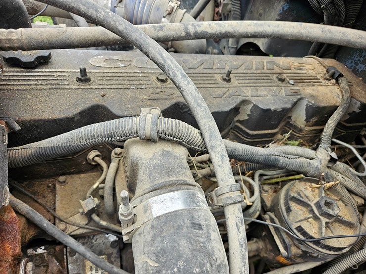 freightliner-fl70-image-30