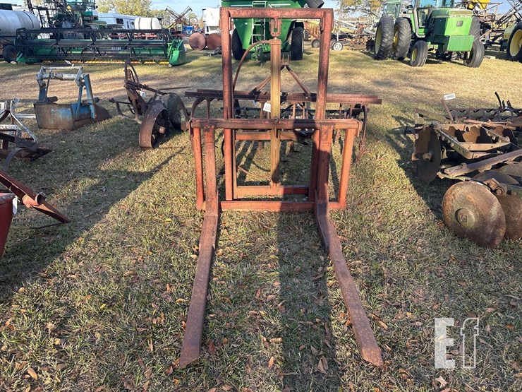 3pt-hyd-hay-fork-image-2