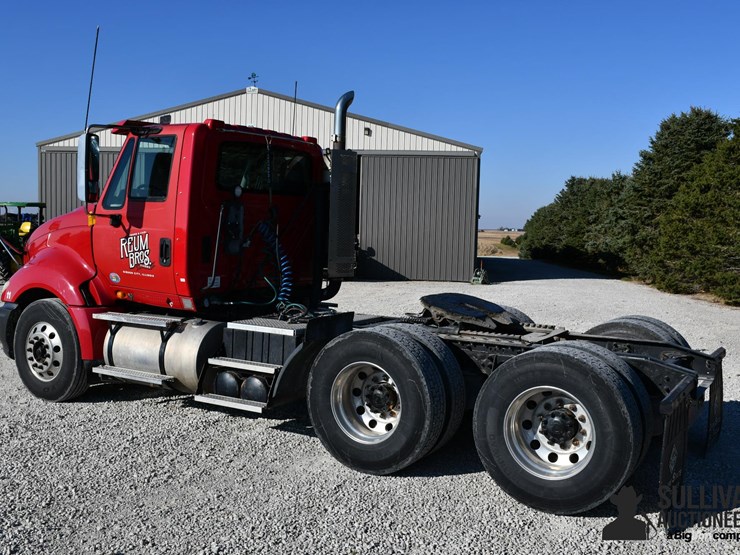 international-prostar-image-7