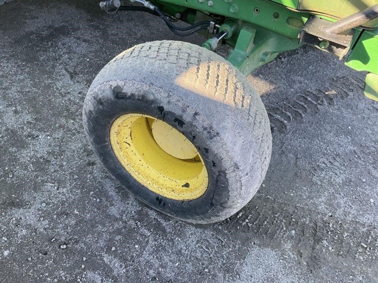 john-deere-6125m-image-17