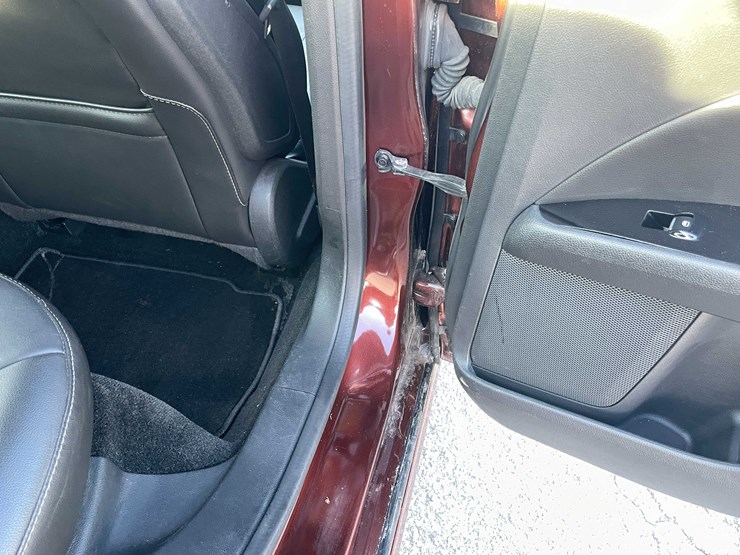 #1388-•-2015-ford-fusion-(has-wi-title)-(of)-image-57