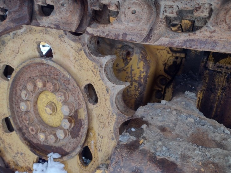 komatsu-d41e-6-image-22