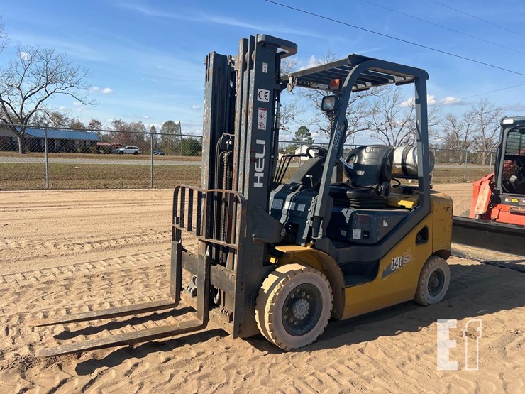 heli-25-straight-mast-forklift-image-8