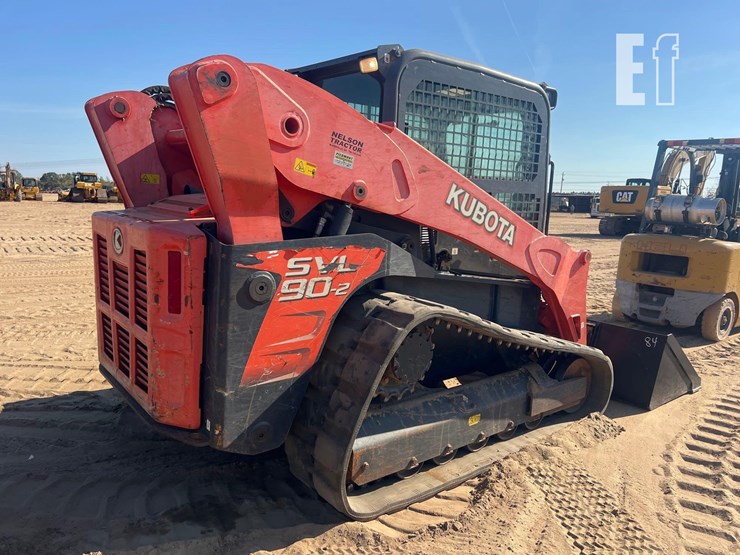 2013-kubota-svl90-2-image-4