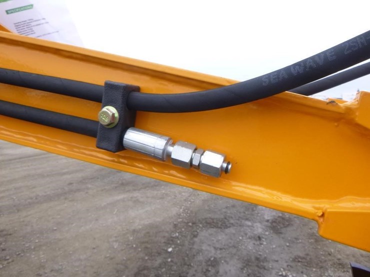 2025-vicsec-vc15-hydraulic-excavator-image-13