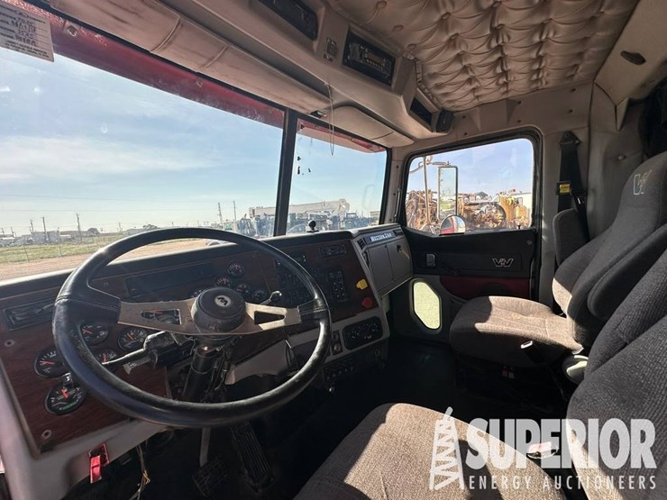 2013-western-star-4900-image-5