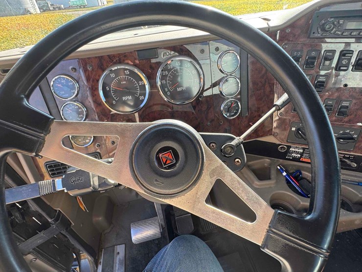 international-9200i-image-13