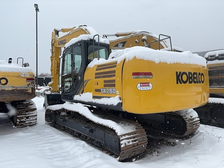 kobelco-sk260-lc-9-image-15