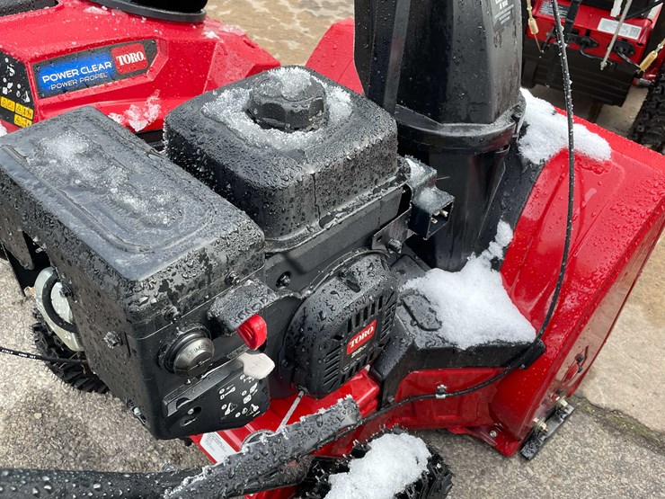 #6122-•-toro-snowmaster-snowblower-image-7