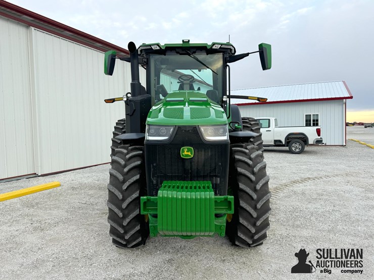 john-deere-8r-250-image-2